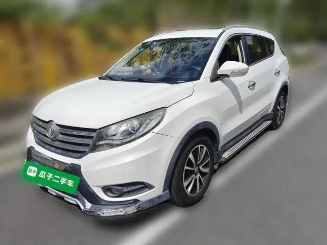 Dongfeng Fengon 580 2016 1.5T Manual Luxury Edition