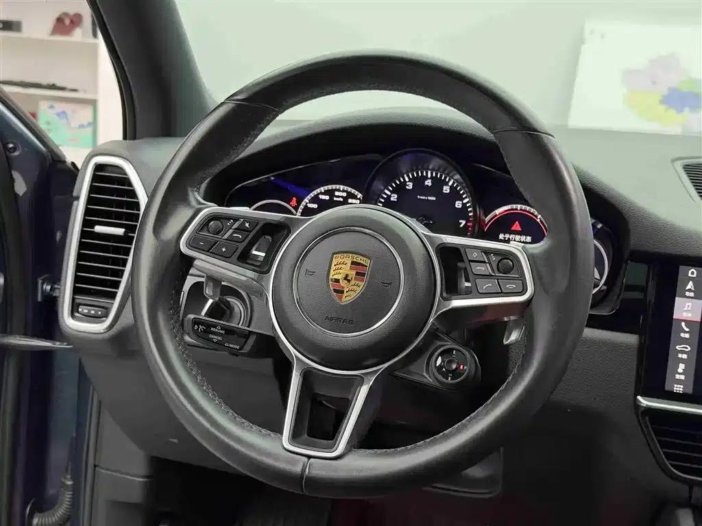 2019 Cayenne E-Hybrid 2.0T — миниатюра 12