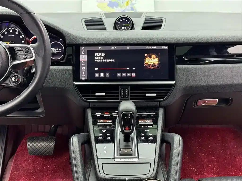 2019 Cayenne E-Hybrid 2.0T — миниатюра 10