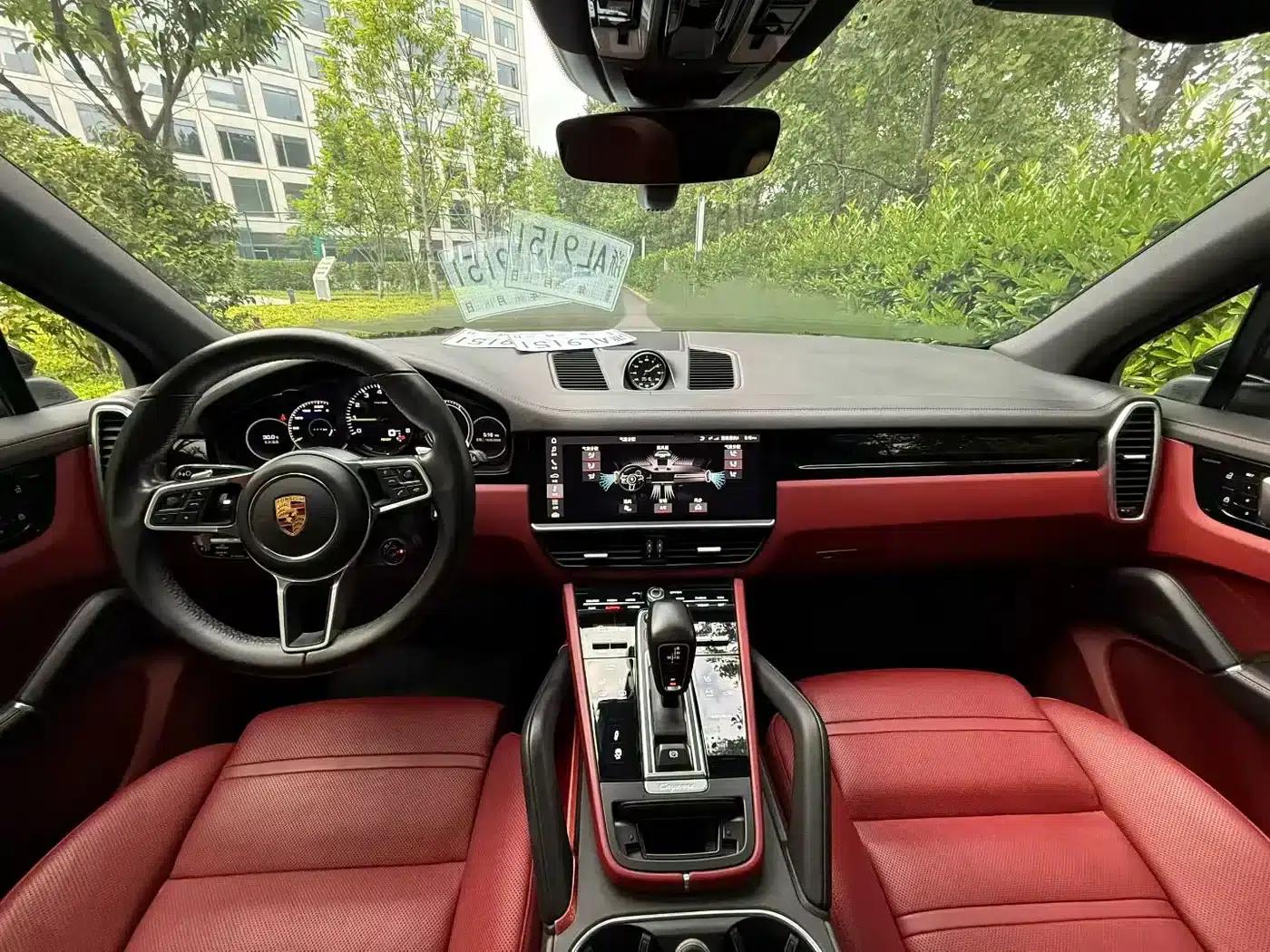 2019 Cayenne E-Hybrid 2.0T — миниатюра 7