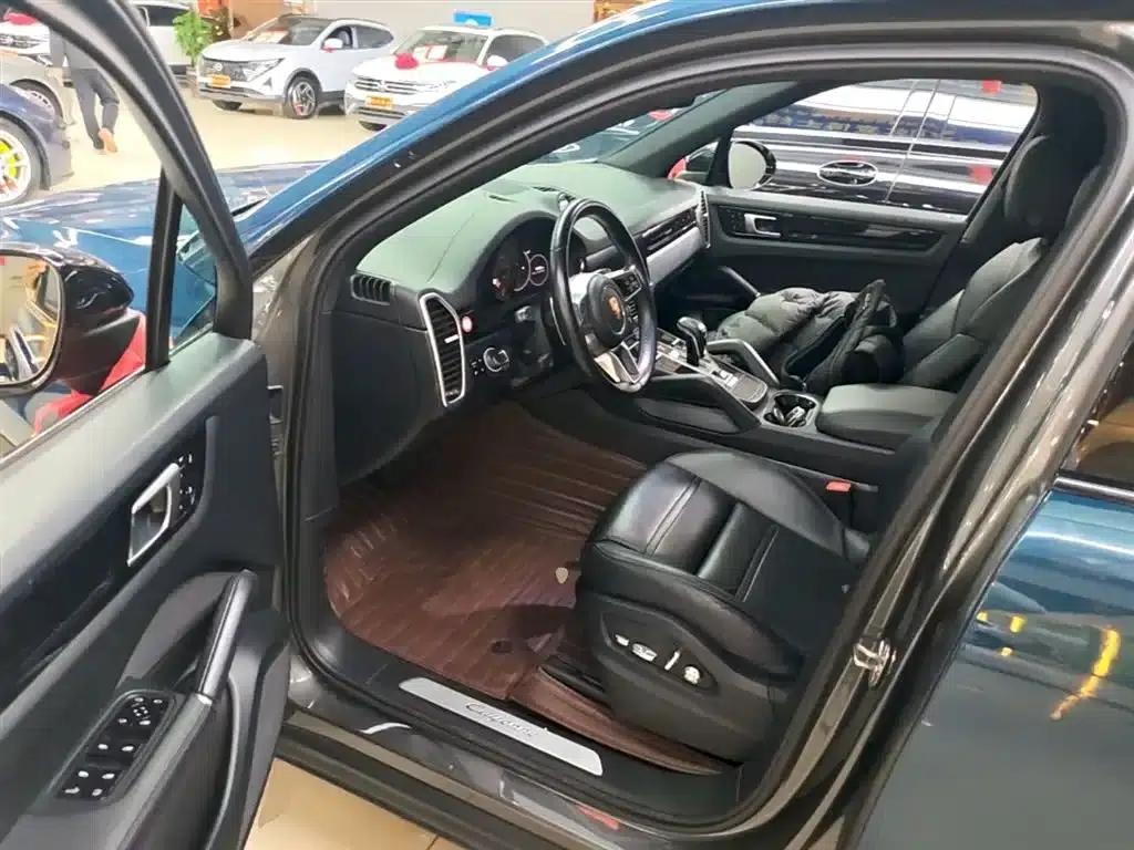 2019 Cayenne E-Hybrid 2.0T — миниатюра 16