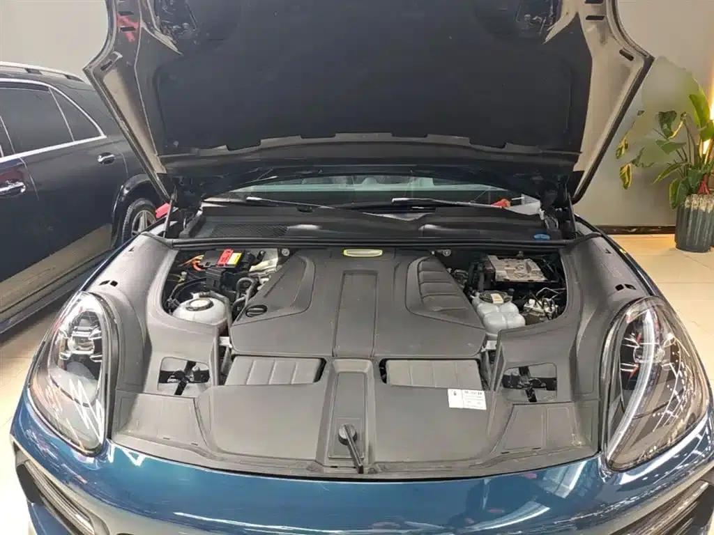 2019 Cayenne E-Hybrid 2.0T — миниатюра 20
