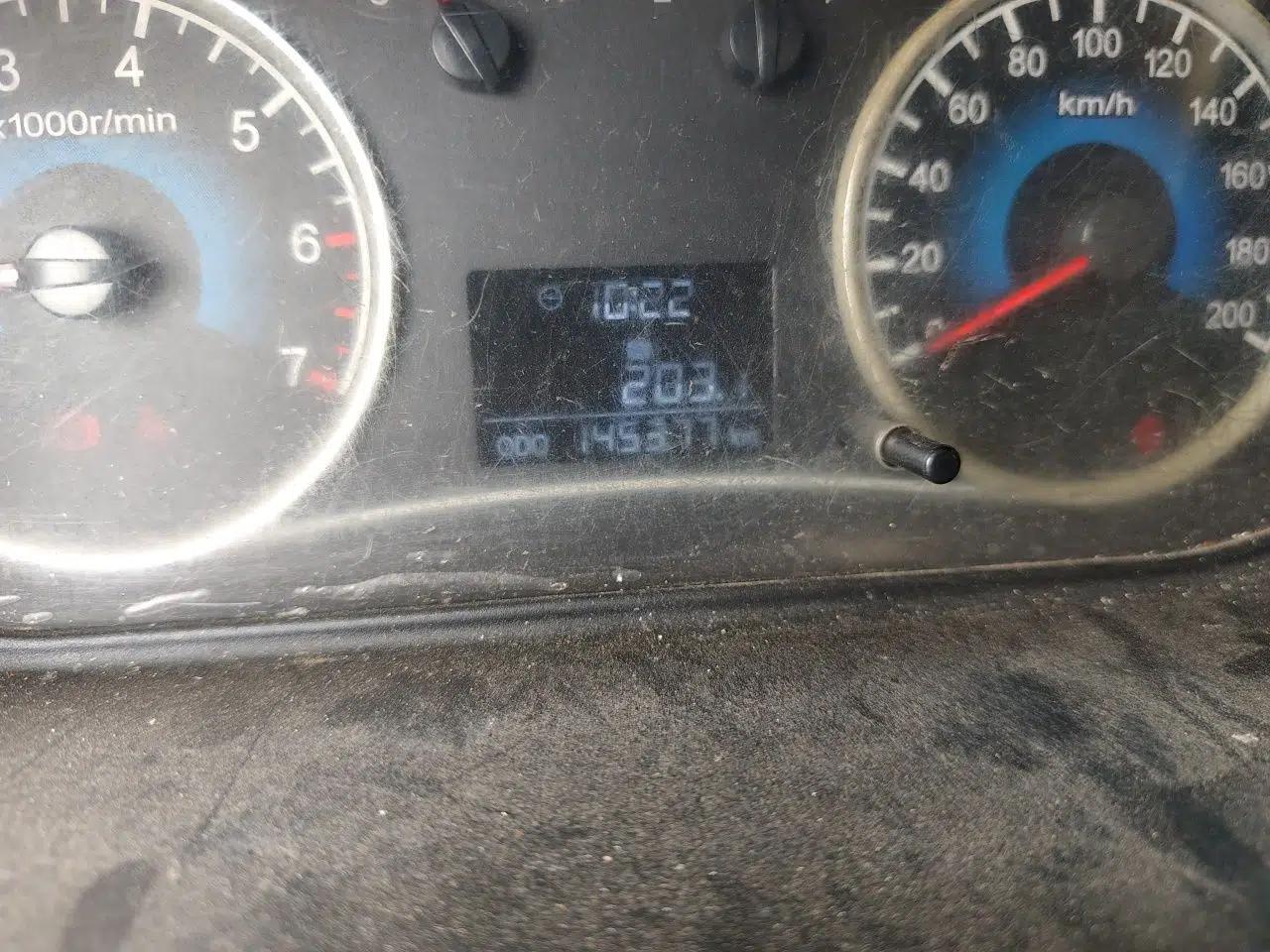 Dongfeng Fengon 330 2014 1.5L Manual Utility Version DK15 — миниатюра 13