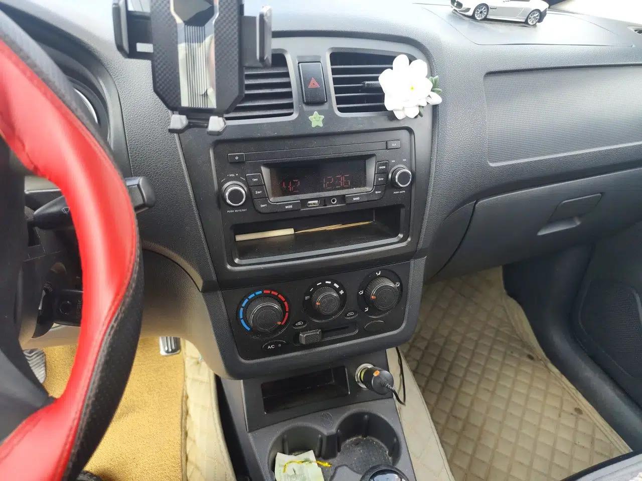 Dongfeng Fengon 330 2014 1.3L Manual Utility Version DK13-07 — миниатюра 14