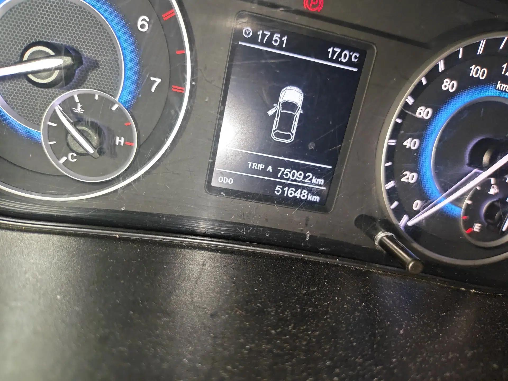 Dongfeng Fengon S560 2018 1.8L Manual Comfort 7-Seater — миниатюра 11