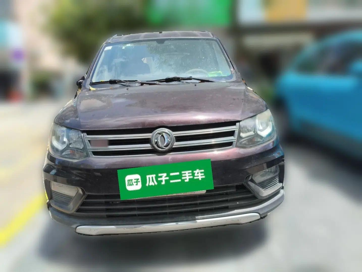 Dongfeng Fengon 370 2016 1.5L Manual Standard Edition SFG15-05 7 Seats — миниатюра 2