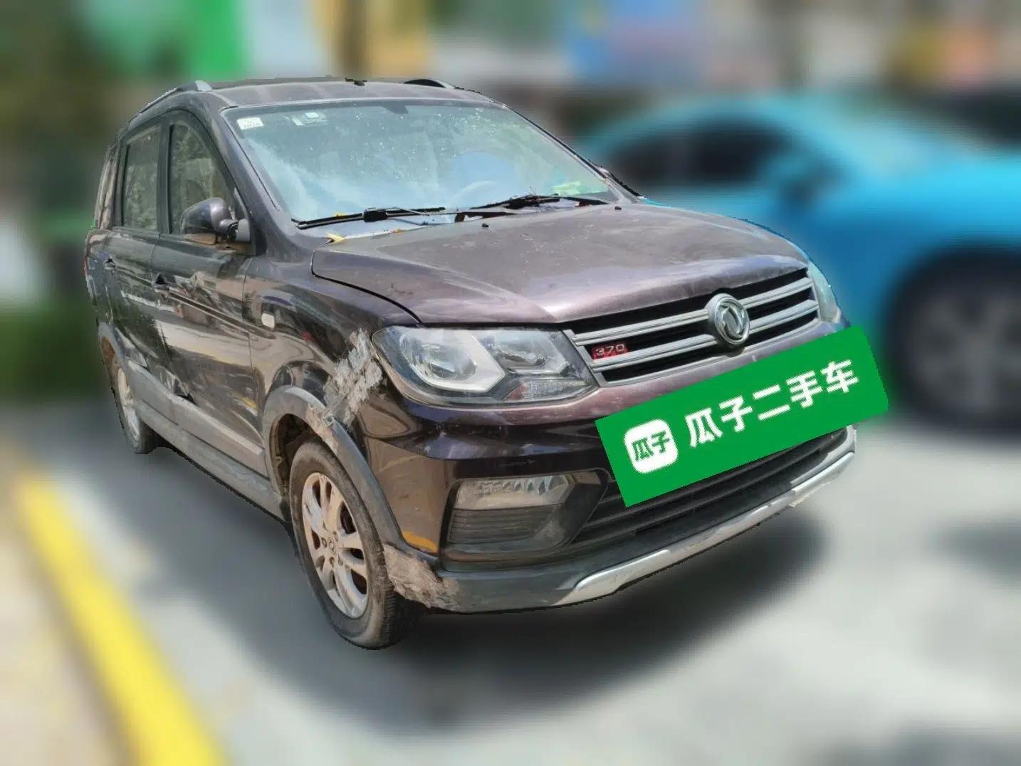 Dongfeng Fengon 370 2016 1.5L Manual Standard Edition SFG15-05 7 Seats — миниатюра 3