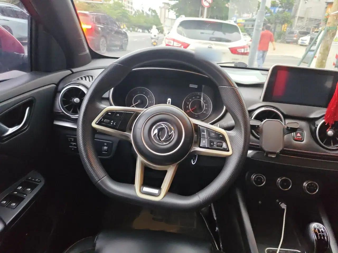Dongfeng Fengon 500 2021 1.5L Manual Enjoyment Model — миниатюра 11