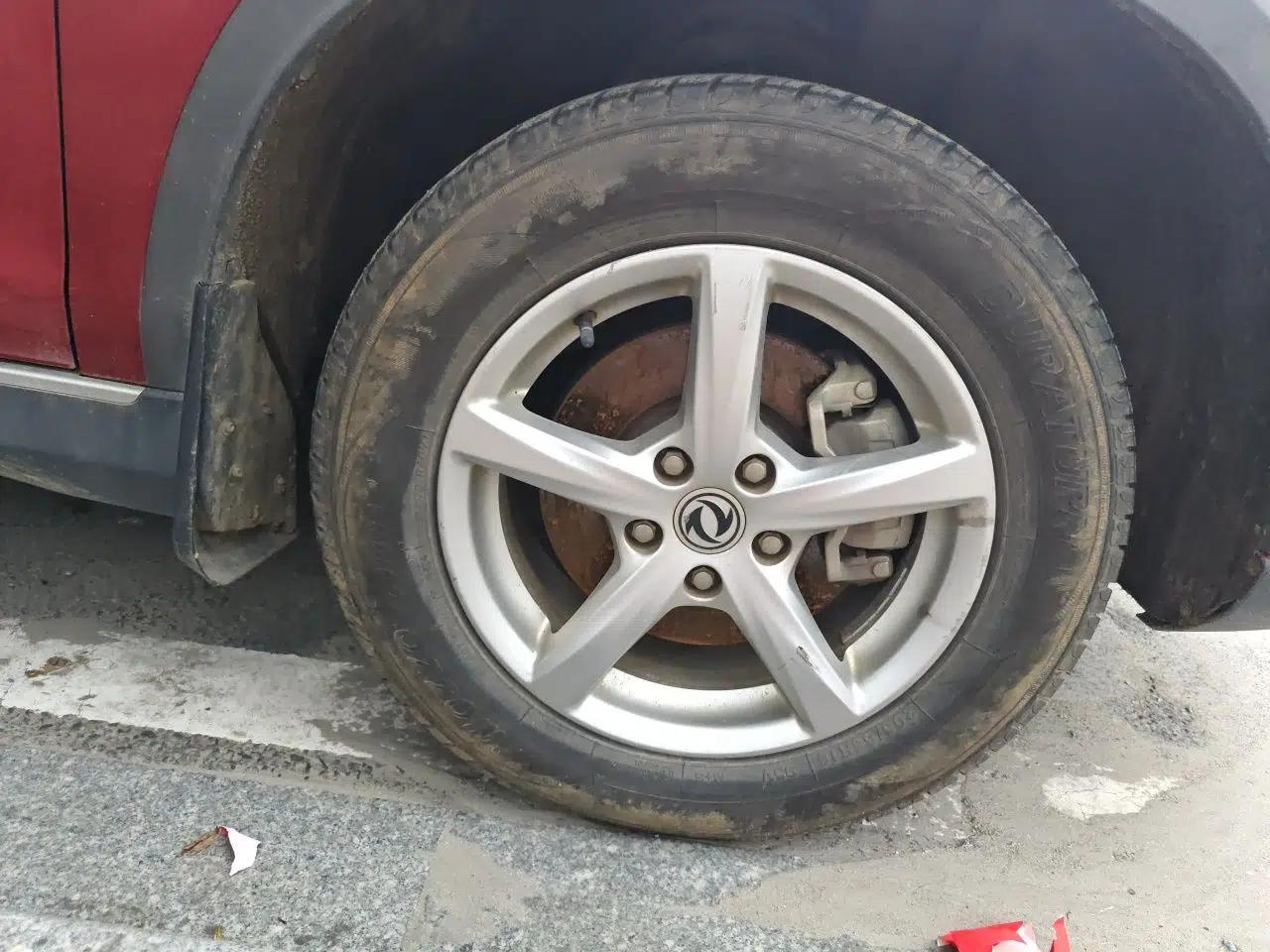 Dongfeng Fengon 500 2021 1.5L Manual Enjoyment Model — миниатюра 8