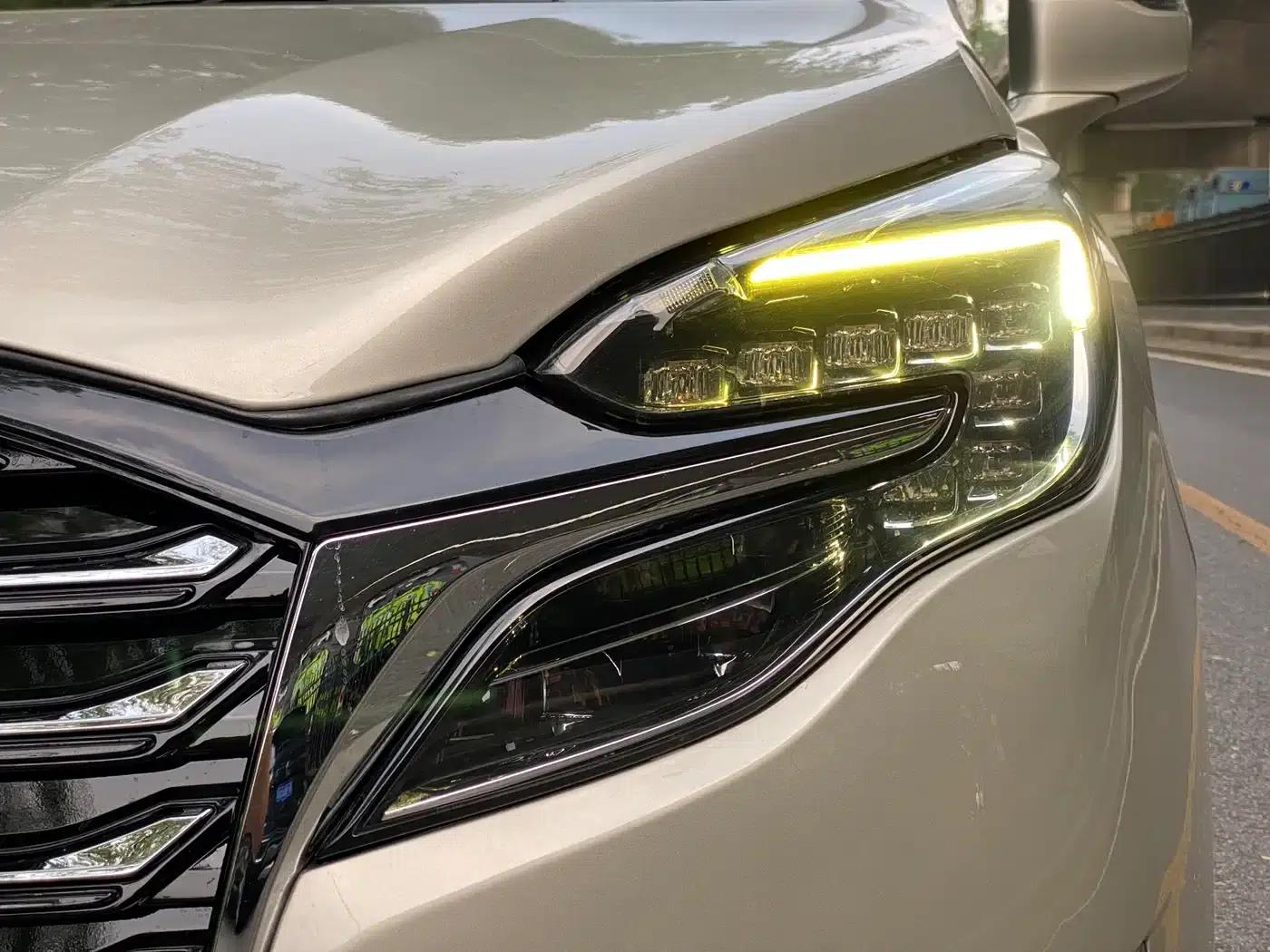 Buick GL8 2022 ES Avantgarde 653T Premium Edition — миниатюра 18