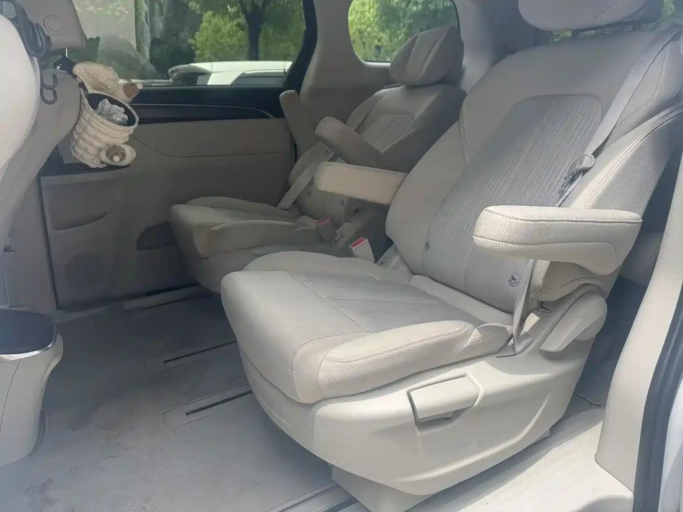 Buick GL8 2023 ES Luxury Comfort Edition — миниатюра 6