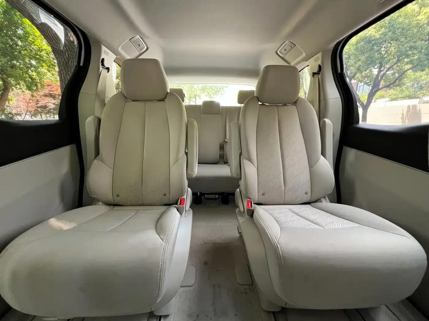 Buick GL8 2023 Land Business Class Comfort Edition — миниатюра 9