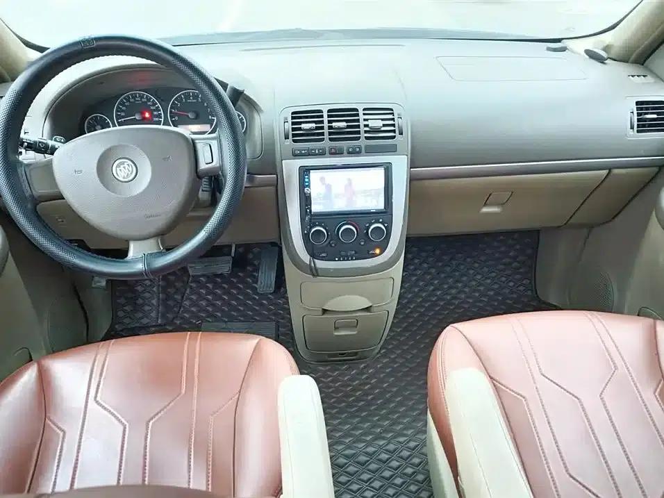 Buick GL8 2014 2.4L Classic Edition — миниатюра 8