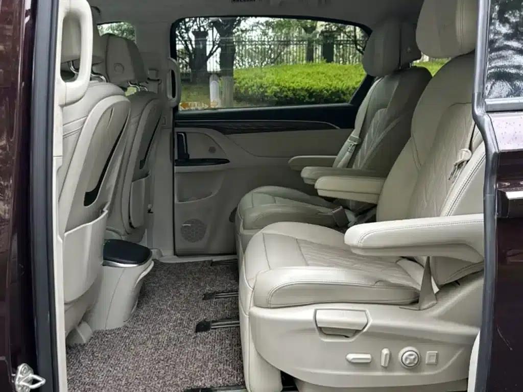 Buick GL8 2017 28T Avenir (National V Emission Standard) — миниатюра 14