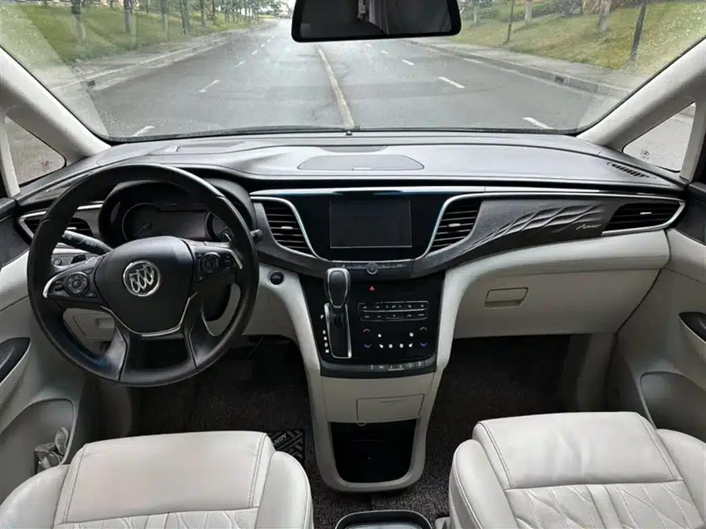 Buick GL8 2017 28T Avenir (National V Emission Standard) — миниатюра 16