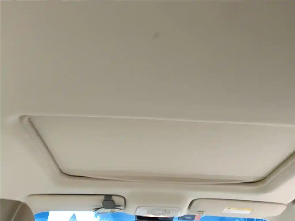Buick GL8 2023 Land Business Class 652T Luxury — миниатюра 9