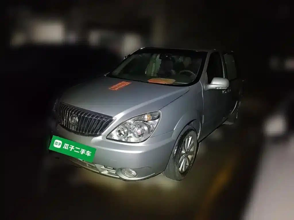Buick GL8 2014 2.4L Classic Edition — миниатюра 1
