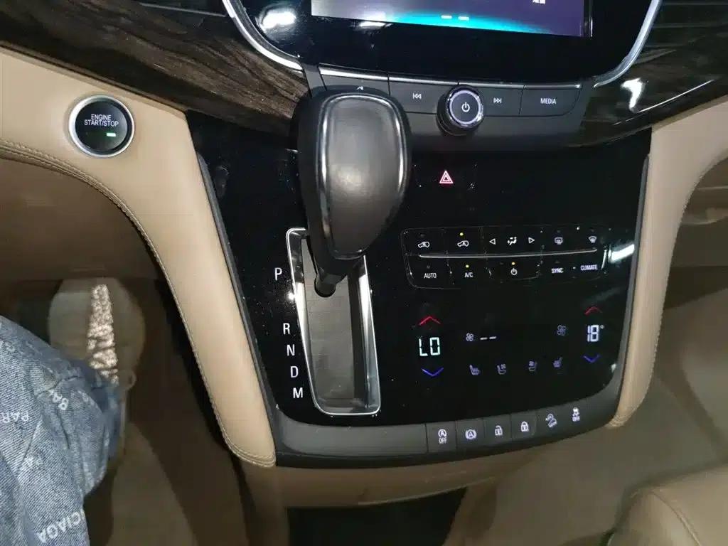 Buick GL8 2017 ES 28T Flagship Edition (National V Emission Standard) — миниатюра 7