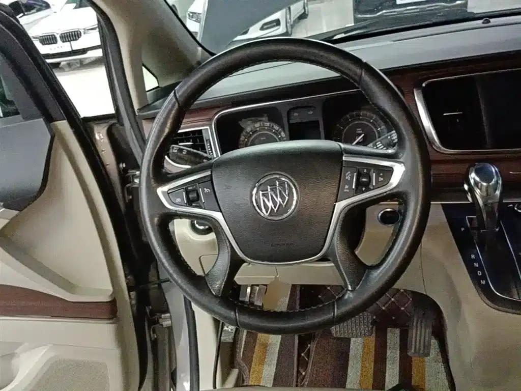 Buick GL8 2017 25S Luxury Edition (National V Emission Standard) — миниатюра 11