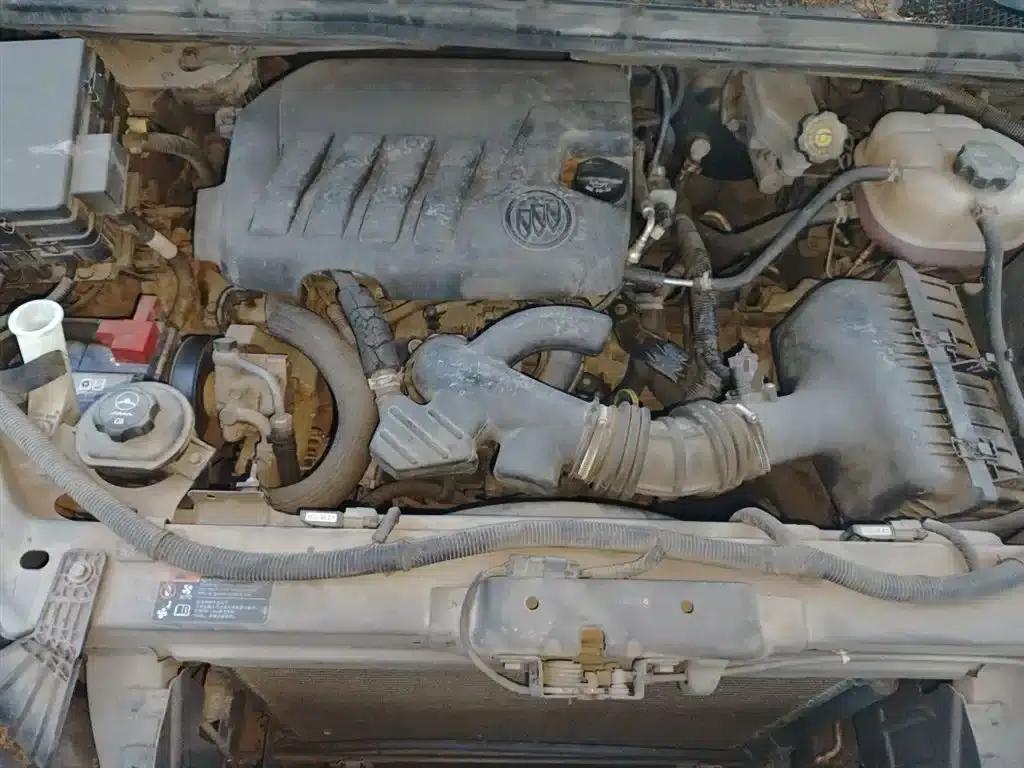 Buick GL8 2014 2.4L Classic Edition — миниатюра 11