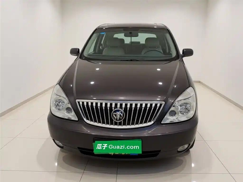 Buick GL8 2014 2.4L Classic Edition — миниатюра 24