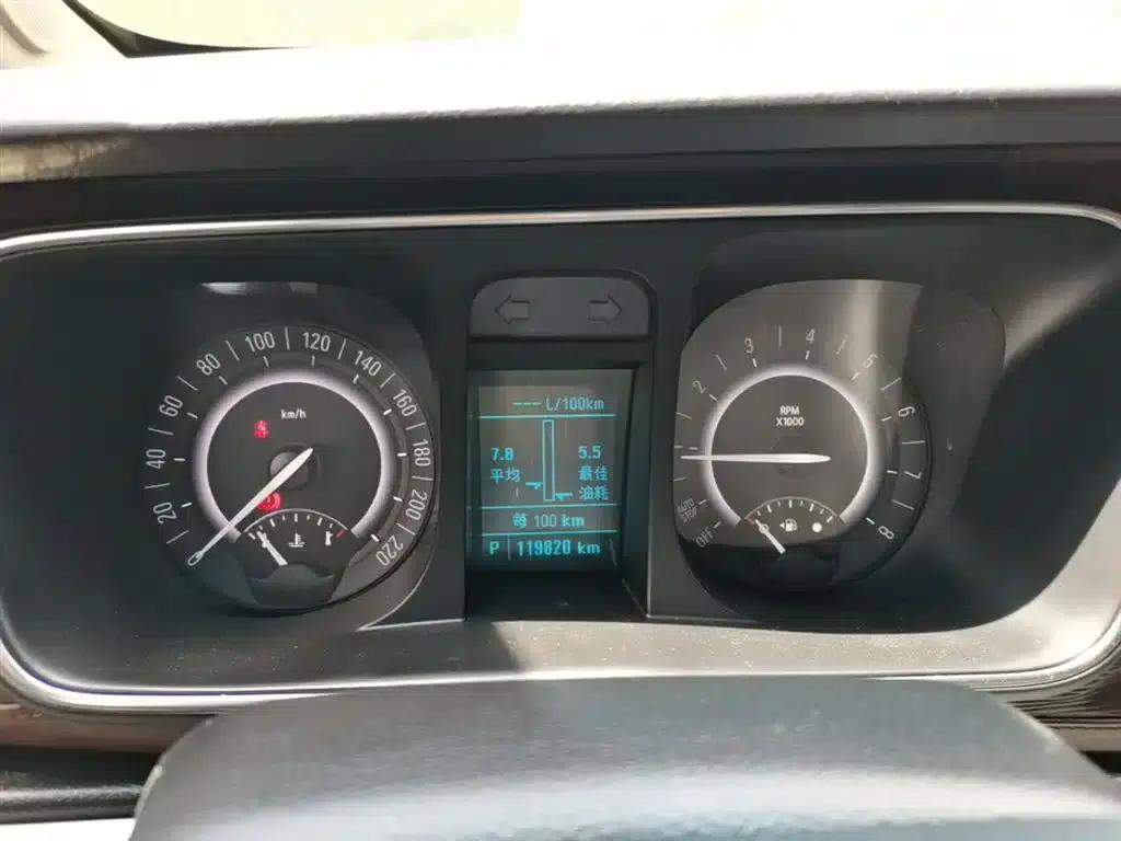 Buick GL8 2017 25S Luxury Edition (National V Emission Standard) — миниатюра 12