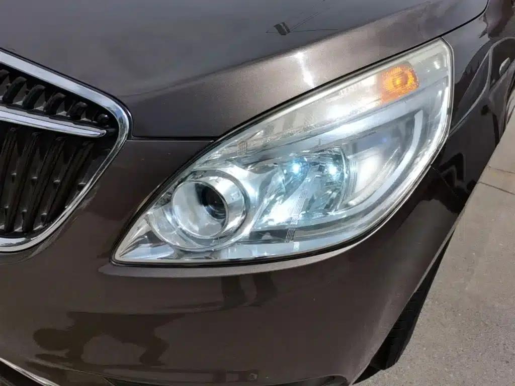Buick GL8 2017 25S Luxury Edition (National V Emission Standard) — миниатюра 24