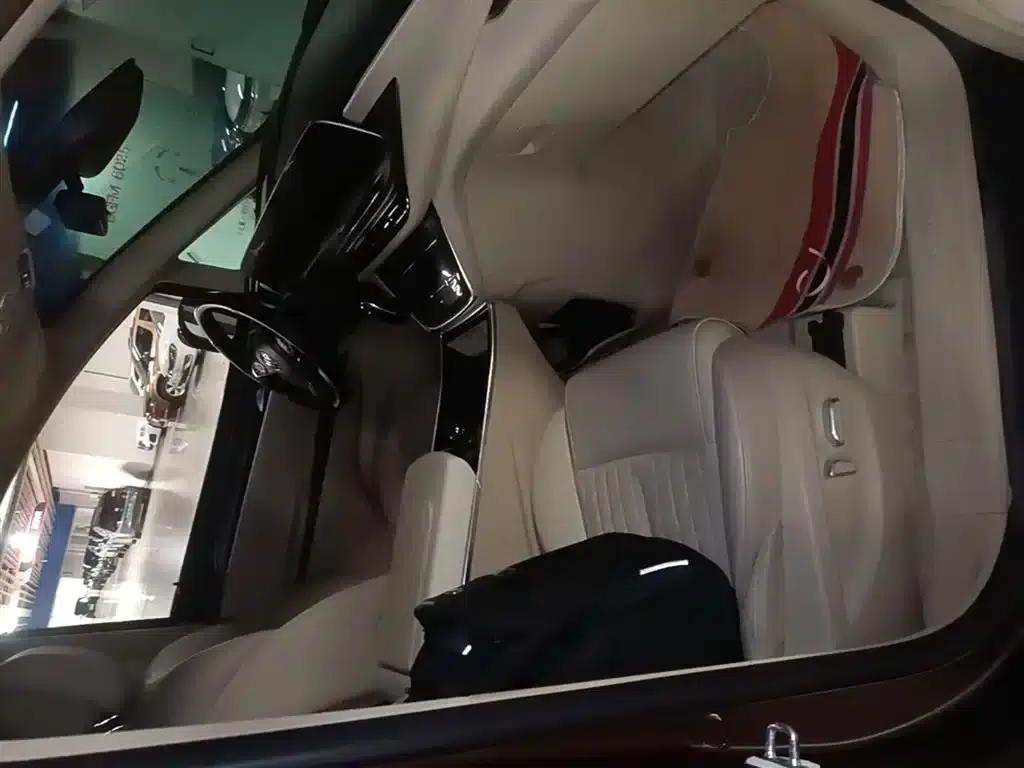Buick GL8 2023 ES Avantgarde Luxury Edition — миниатюра 11