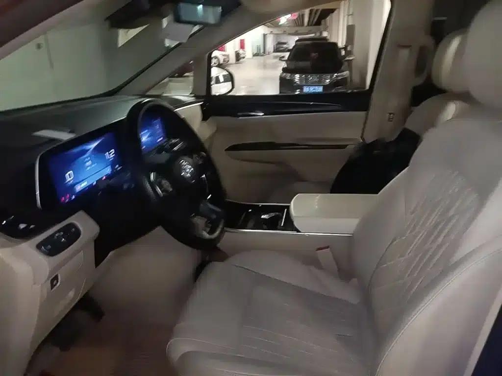Buick GL8 2023 ES Avantgarde Luxury Edition — миниатюра 22