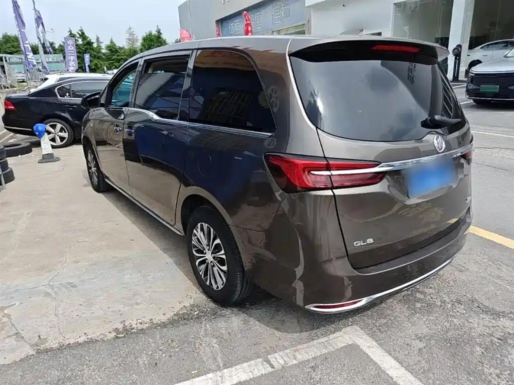 Buick GL8 2023 Facelift Land Business Class Luxury Edition — миниатюра 5