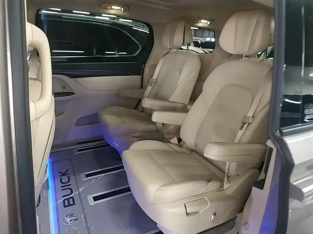 Buick GL8 2023 ES Luxury Edition — миниатюра 17