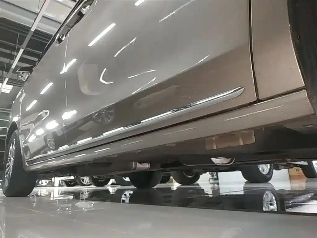 Buick GL8 2023 ES Luxury Edition — миниатюра 21