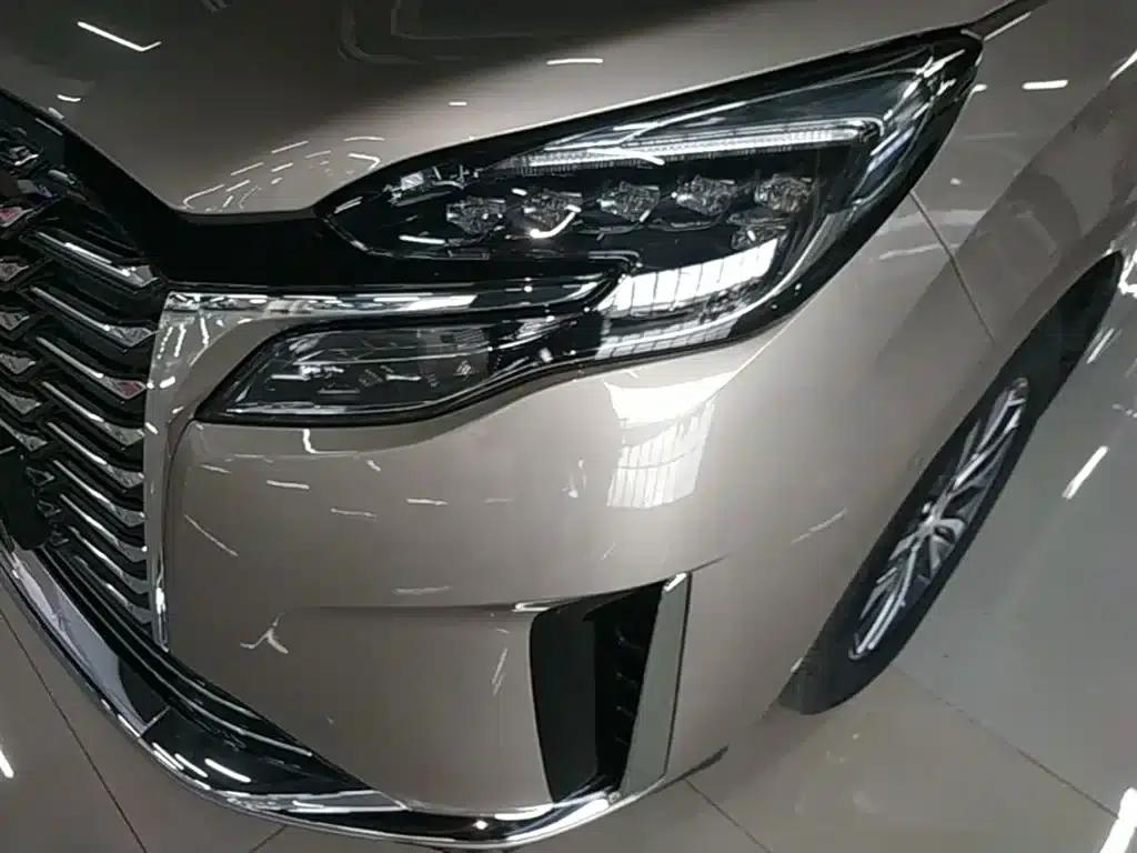 Buick GL8 2023 ES Luxury Edition — миниатюра 24