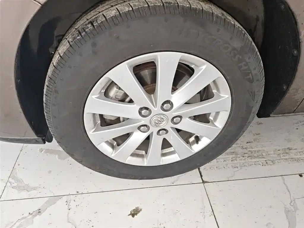 Buick GL8 2018 28T Luxury Edition (China VI Emission Standard) — миниатюра 23