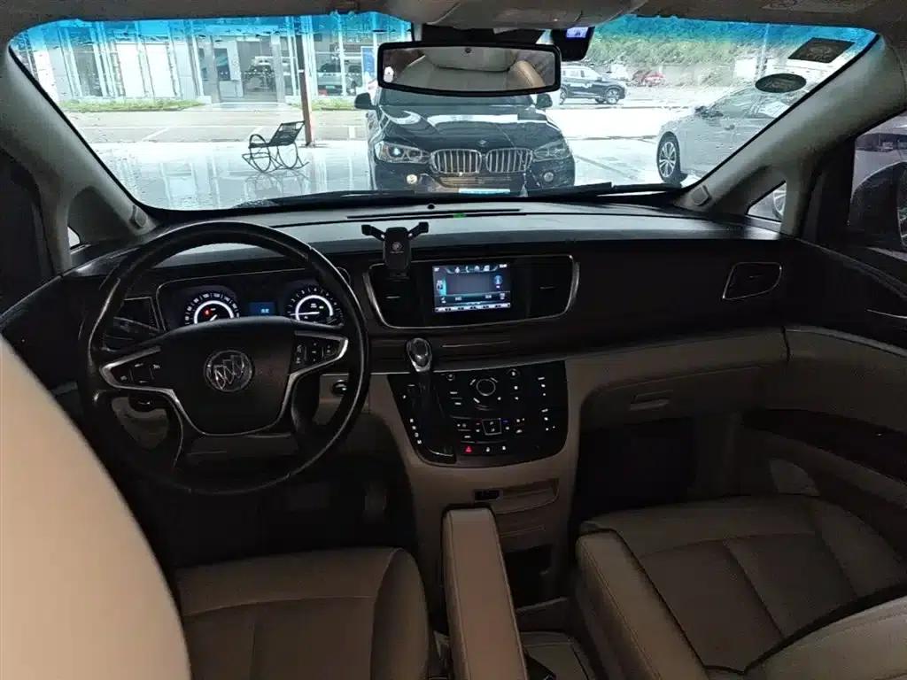 Buick GL8 2018 28T Luxury Edition (China VI Emission Standard) — миниатюра 10