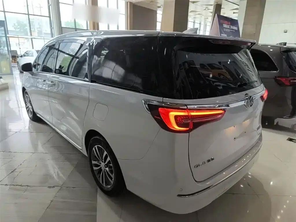 Buick GL8 2023 ES Luxury Edition — миниатюра 5