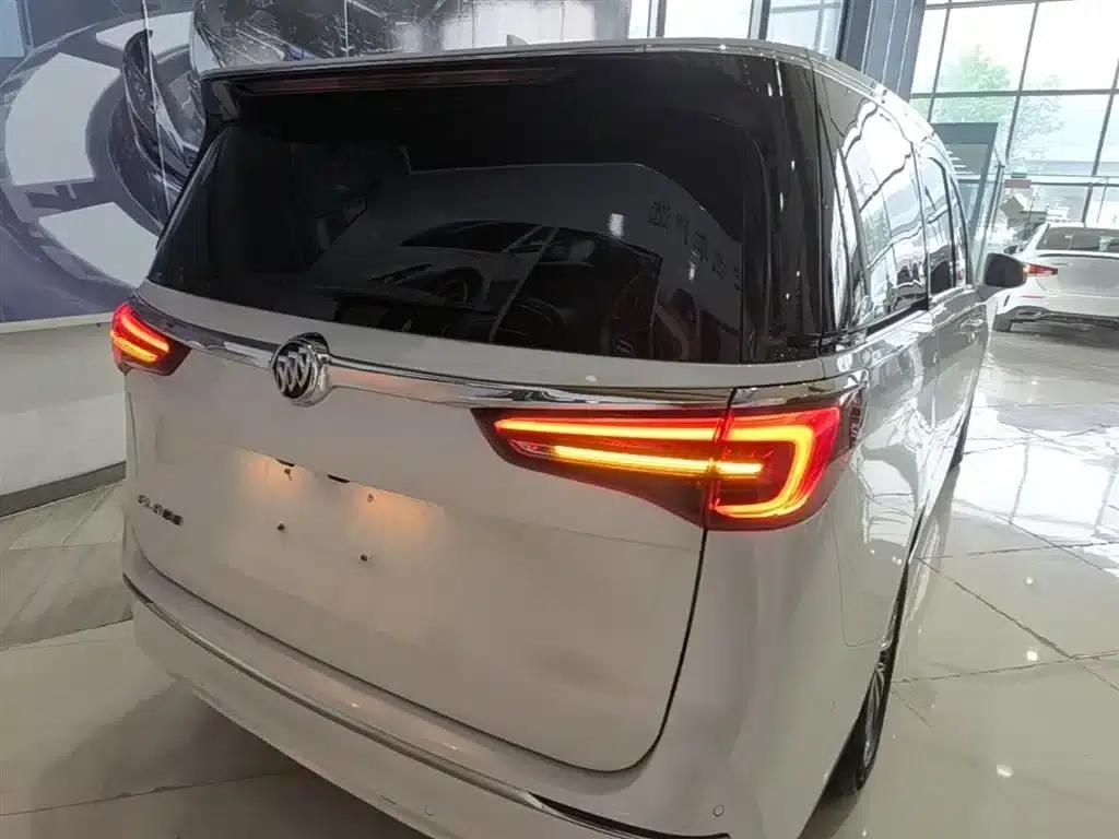 Buick GL8 2023 ES Luxury Edition — миниатюра 6