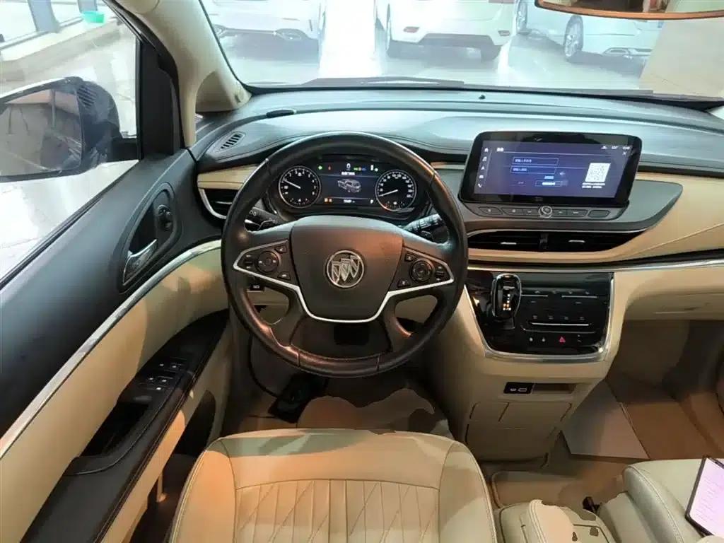 Buick GL8 2023 Facelift Land Business Class Luxury Edition — миниатюра 11