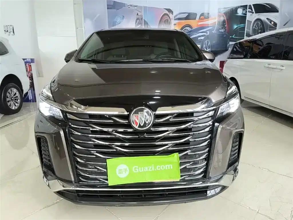 Buick GL8 2023 Facelift Land Business Class Luxury Edition — миниатюра 3