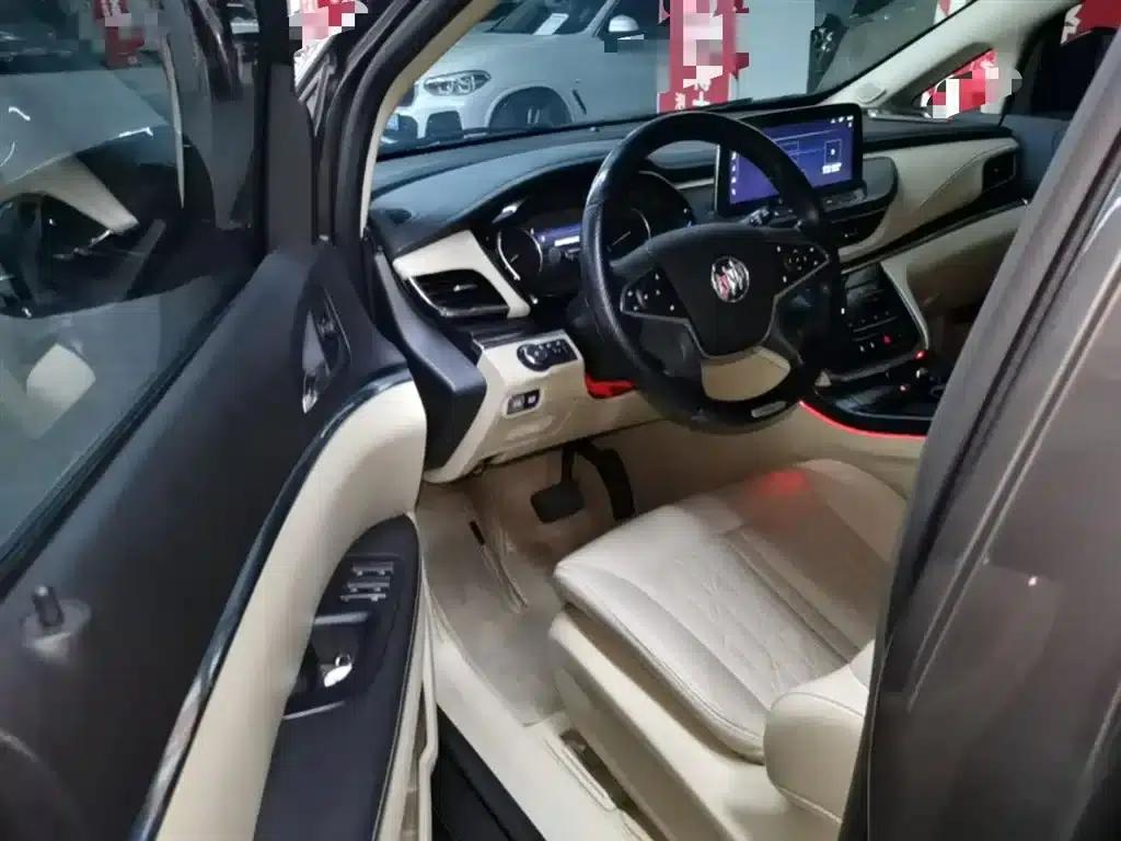 Buick GL8 2023 Facelift Land Business Class Luxury Edition — миниатюра 16