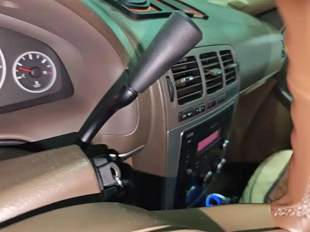 Buick GL8 2014 2.4L Classic Edition — миниатюра 14