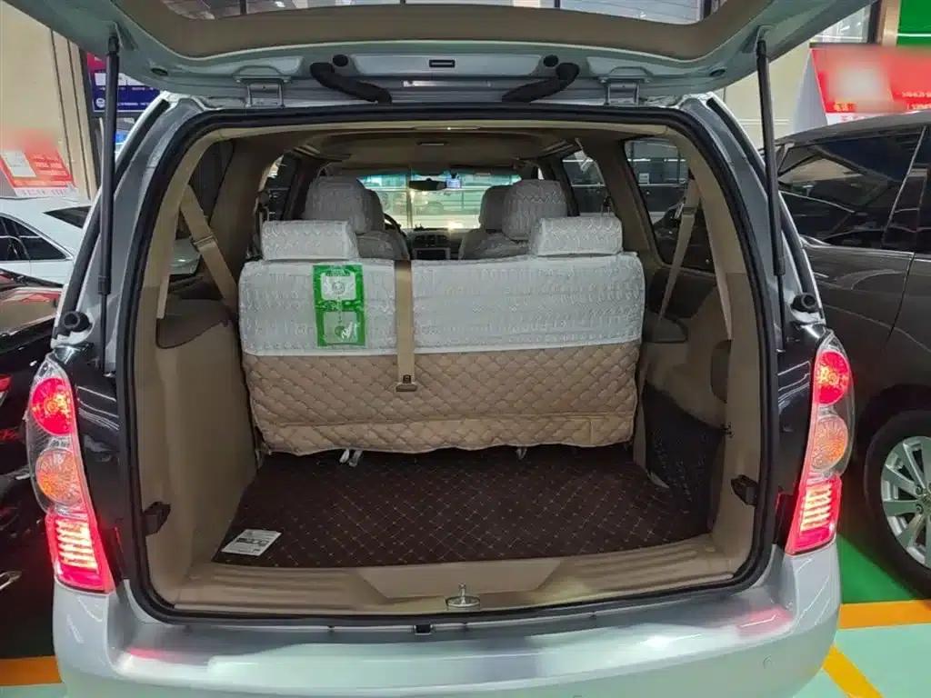 Buick GL8 2014 2.4L Classic Edition — миниатюра 19