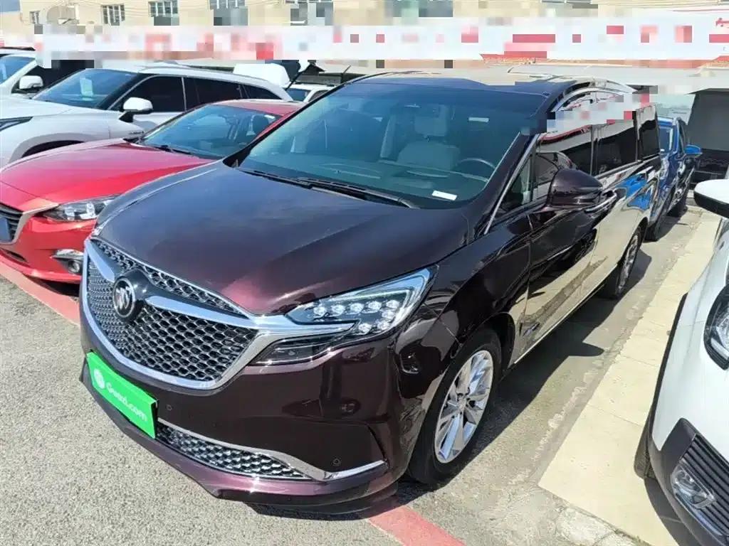 Buick GL8 2022 Avenir 6-Seat Luxury Edition — миниатюра 1
