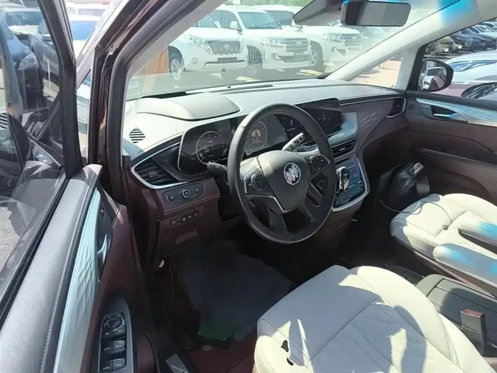 Buick GL8 2022 Avenir 6-Seat Luxury Edition — миниатюра 16