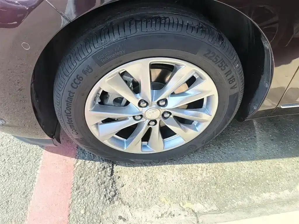 Buick GL8 2022 Avenir 6-Seat Luxury Edition — миниатюра 23