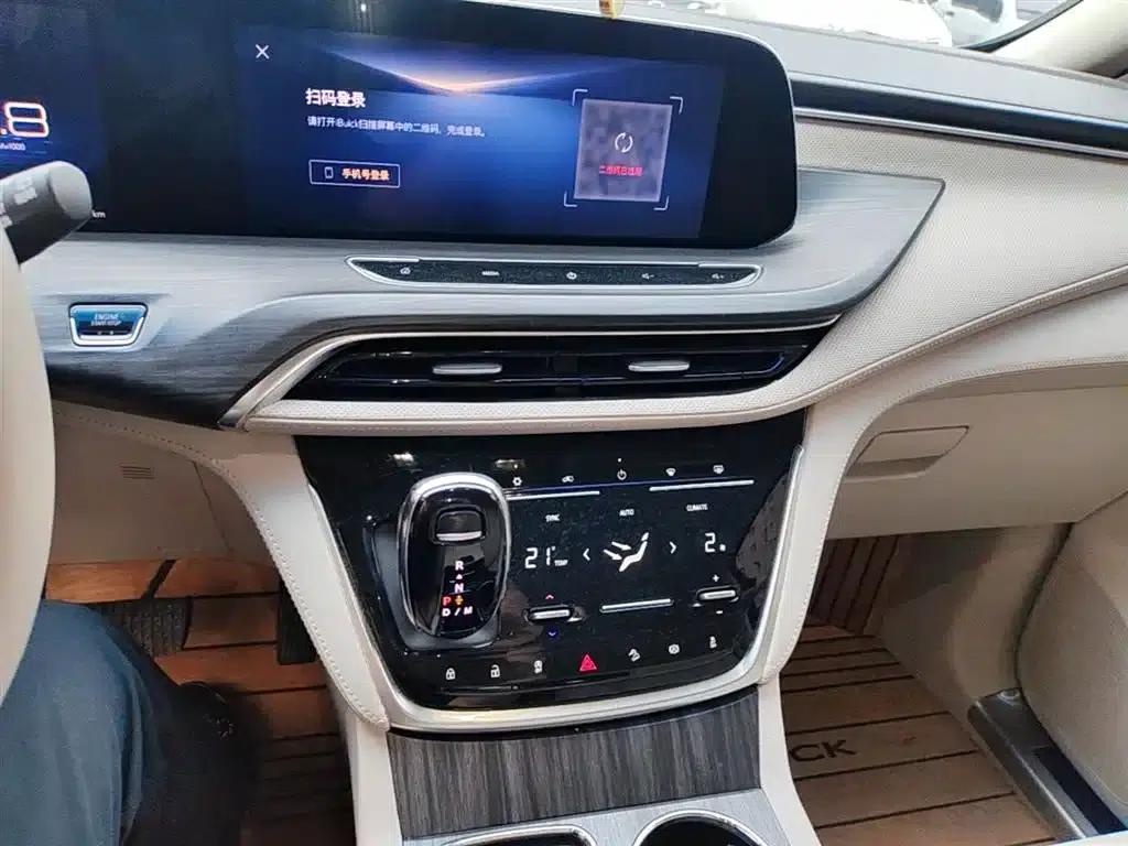 Buick GL8 2023 ES Luxury Comfort Edition — миниатюра 13