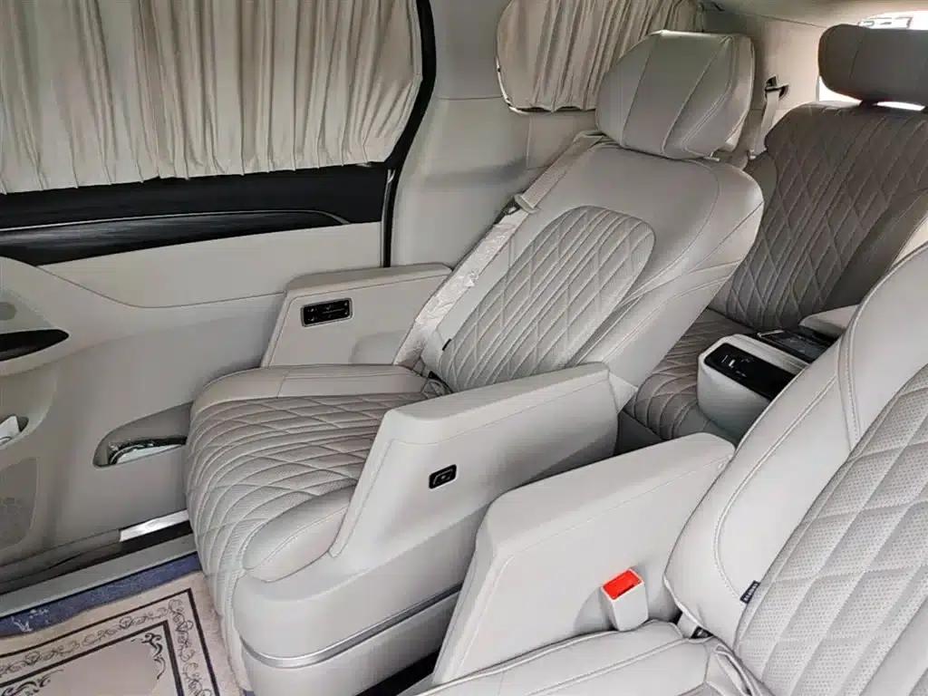 Buick GL8 2023 ES Luxury Comfort Edition — миниатюра 17