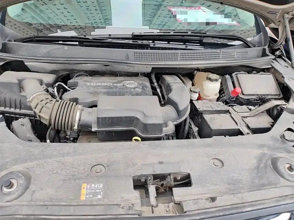 Buick GL8 2023 ES Luxury Comfort Edition — миниатюра 20