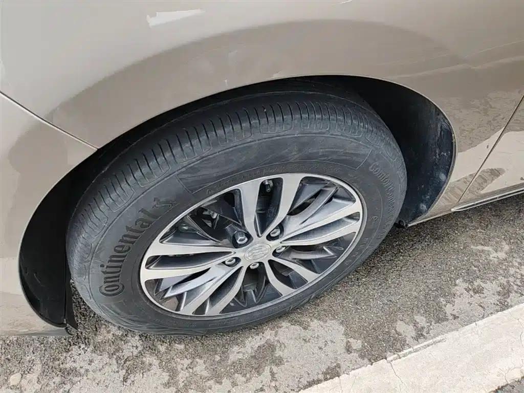 Buick GL8 2023 ES Luxury Comfort Edition — миниатюра 23