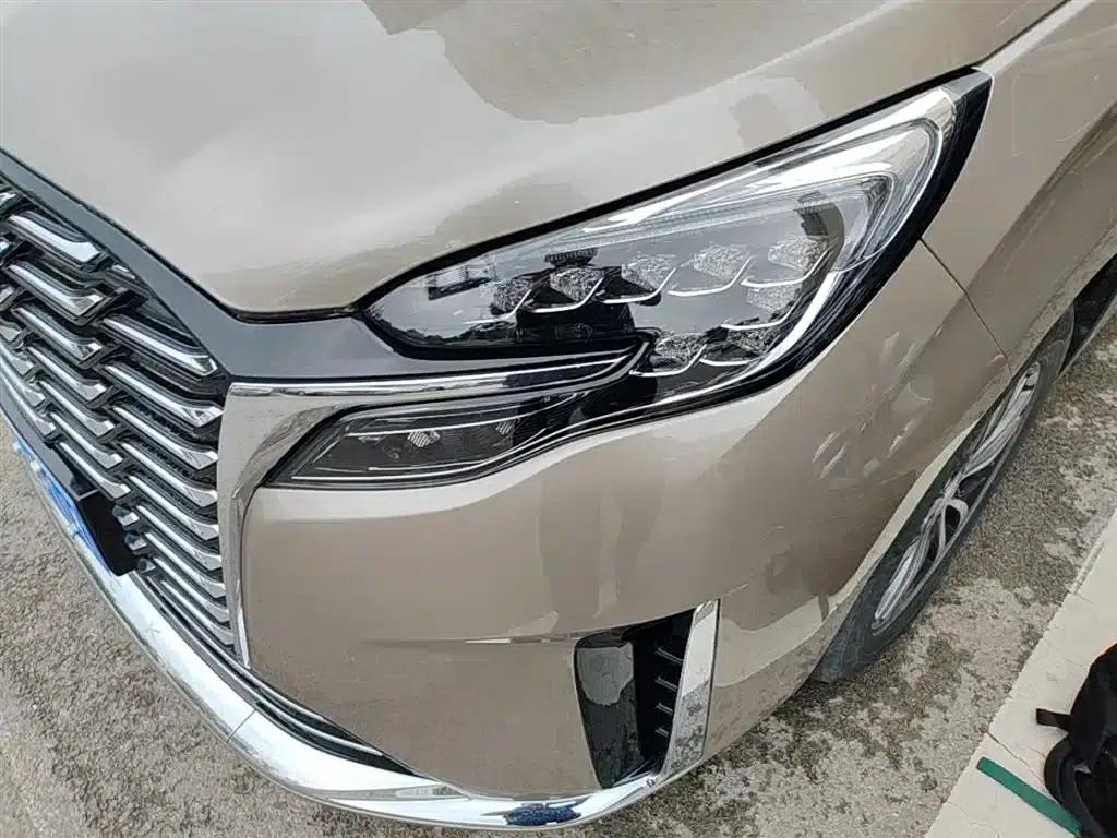 Buick GL8 2023 ES Luxury Comfort Edition — миниатюра 24
